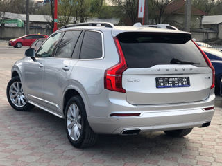 Volvo XC90 foto 3