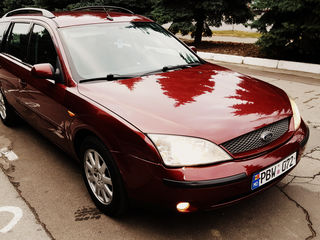 Ford Mondeo foto 3