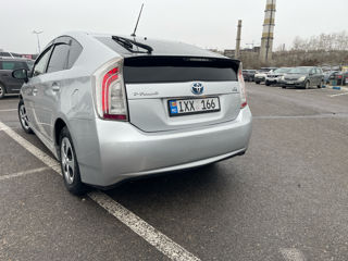 Toyota Prius foto 2