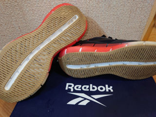 Reebok 38.5 Новые/ унисекс foto 6