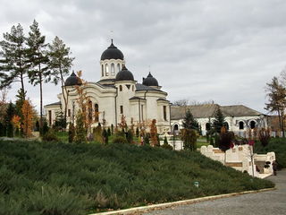 Excursie la Orheiul Vechi+Curchi+Capriana+Hincu-500 lei/pers, 6 sau 20 pers, zilnic foto 1