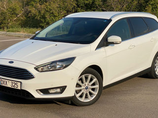 Ford Focus foto 1