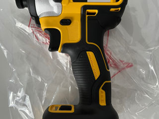 Dewalt impact DCF887 foto 3