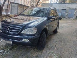 Mercedes M-Class