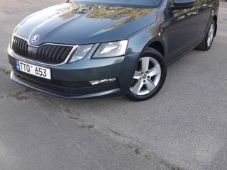 Skoda Octavia foto 2