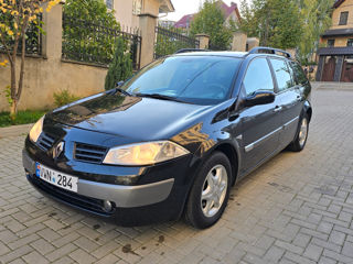 Renault Megane foto 3