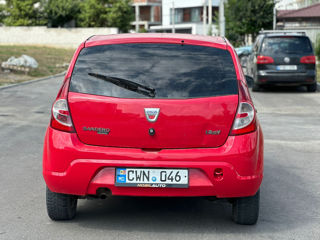 Dacia Sandero foto 4