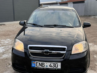 Chevrolet Aveo foto 2