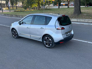 Renault Scenic foto 8