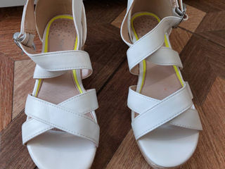 Kenneth Cole  36 размер, +  NINE WEST 35 размер