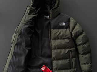 Scurtă de iarnă TheNorthFace foto 4