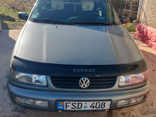 Volkswagen Passat foto 4