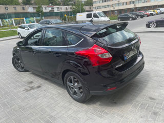 Ford Focus foto 3