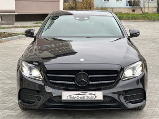 Mercedes E-Class foto 4