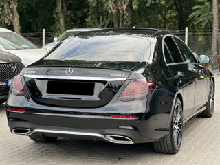 Mercedes E-Class foto 5