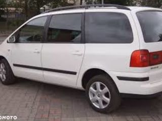 Volkswagen Sharan foto 2