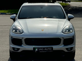 Porsche Cayenne foto 6