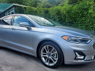 Ford Fusion foto 3