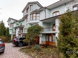 Se vinde Townhouse pe str. Academiei, Telecentru, Chișinău foto 1