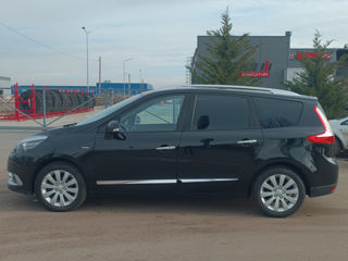 Renault Grand Scenic foto 3