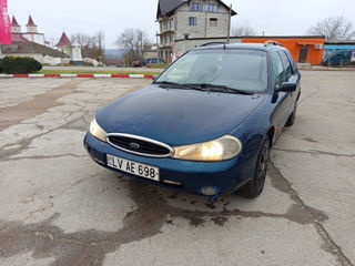 Ford Mondeo foto 5