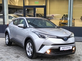 Toyota C-HR foto 4