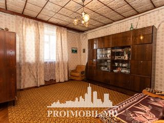 Grătieși! Casă cu 3 camere, stare locativă bună, 100 mp + 13 ari! foto 6