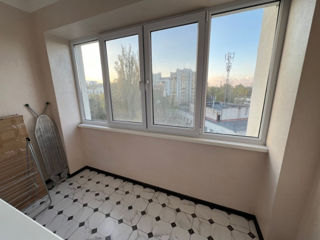 Apartament cu 2 camere, 77 m², Botanica, Chișinău foto 8