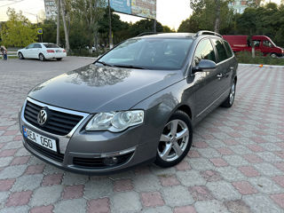 Volkswagen Passat foto 3