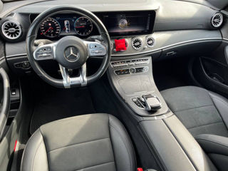 Mercedes E-Class foto 9