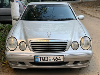 Mercedes E-Class