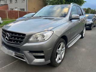 Piese mercedes m class ml 350 cdi dezmembrare razborca mercedes zapciasti w166 dezmembrare cutia 166 foto 1