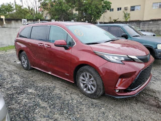 Toyota Sienna foto 3