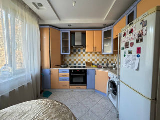 Apartament cu 3 camere, 87 m², Râșcani, Chișinău foto 4