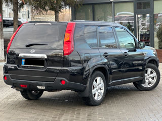 Nissan X-Trail foto 5