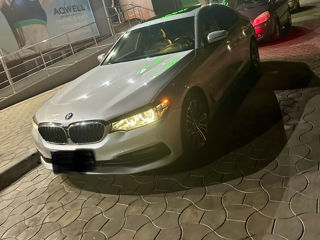 BMW 5 Series foto 4