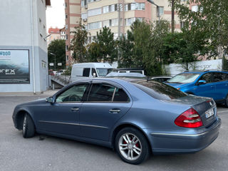 Mercedes E-Class foto 3