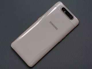 Samsung Galaxy A80. 8 ГБ/ 128 ГБ + AirDots(наушники беспроводные) foto 4