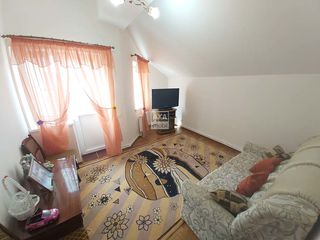 Vânzare casă cu 2 nivele, Budești. foto 7