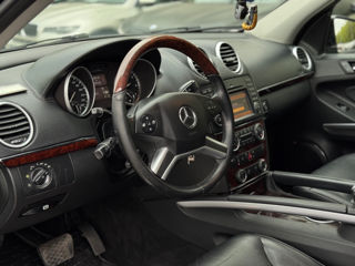 Mercedes GL-Class фото 8