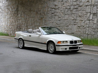 BMW 3 Series foto 1