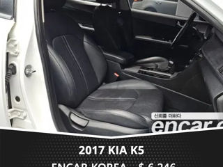 KIA K5 foto 5