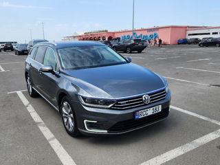 Volkswagen Passat foto 6