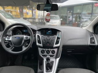 Ford Focus foto 10