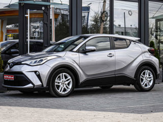 Toyota C-HR foto 1