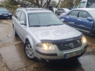 Volkswagen Passat foto 2