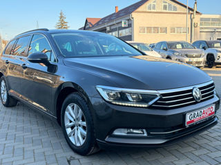 Volkswagen Passat foto 2