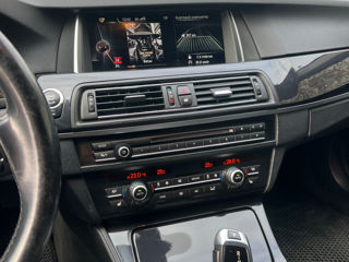 BMW 5 Series foto 10