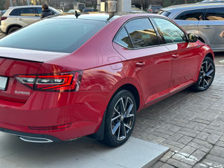 Skoda Superb foto 3