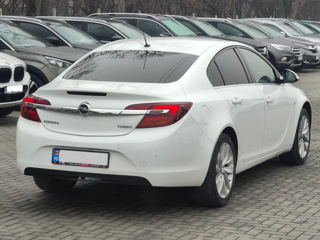 Opel Insignia foto 3